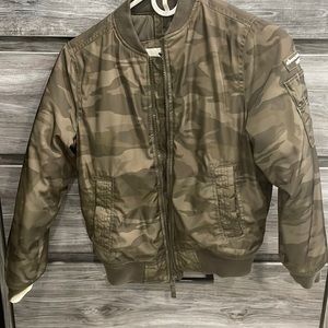 Bomber jacket